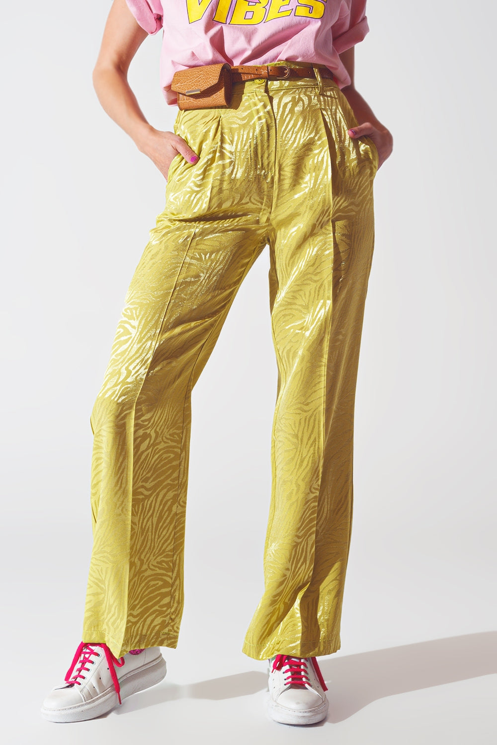 Pantalones holgados con estampado de cebra en color verde