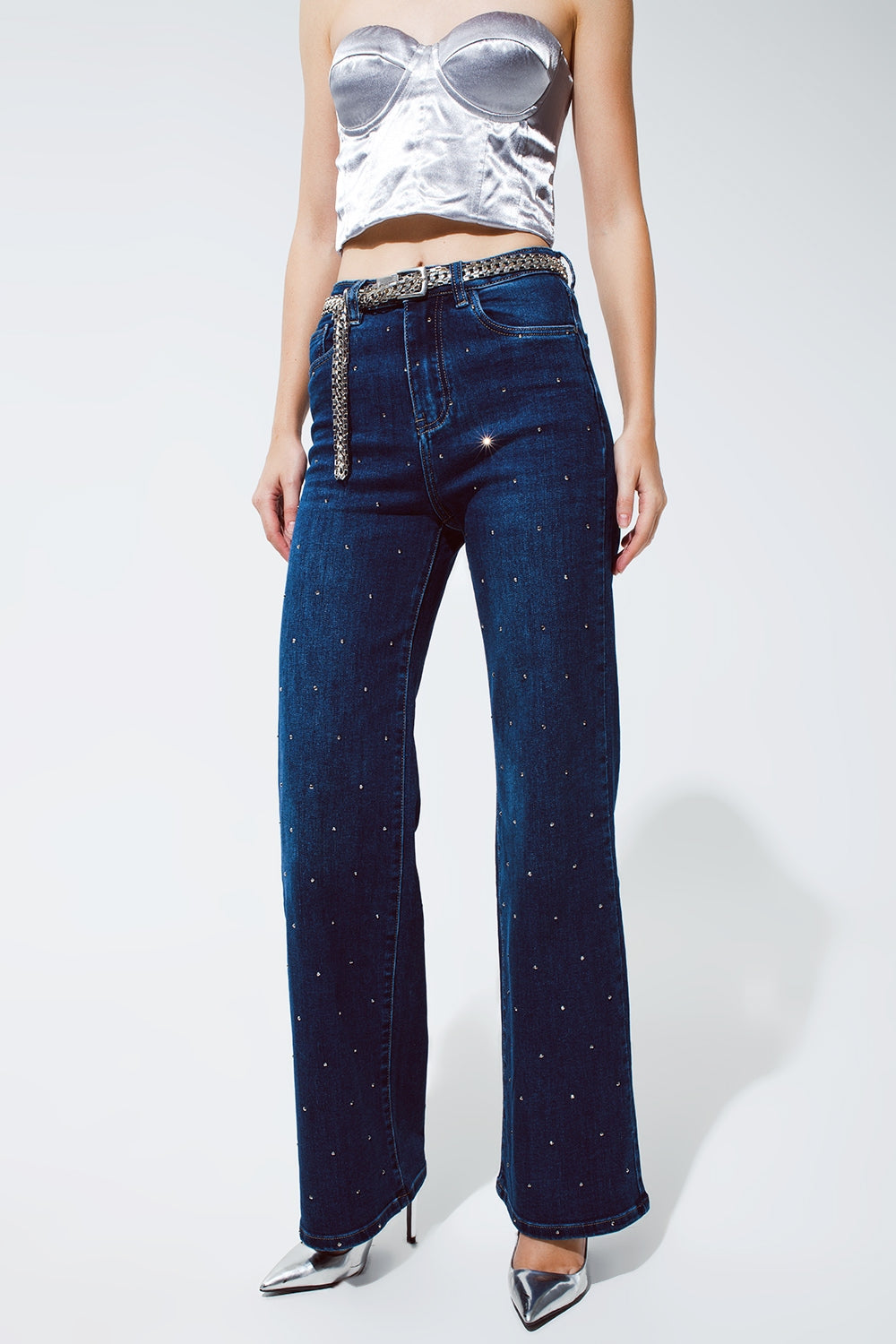 Vaqueros de pierna recta con detalle de strass en azul