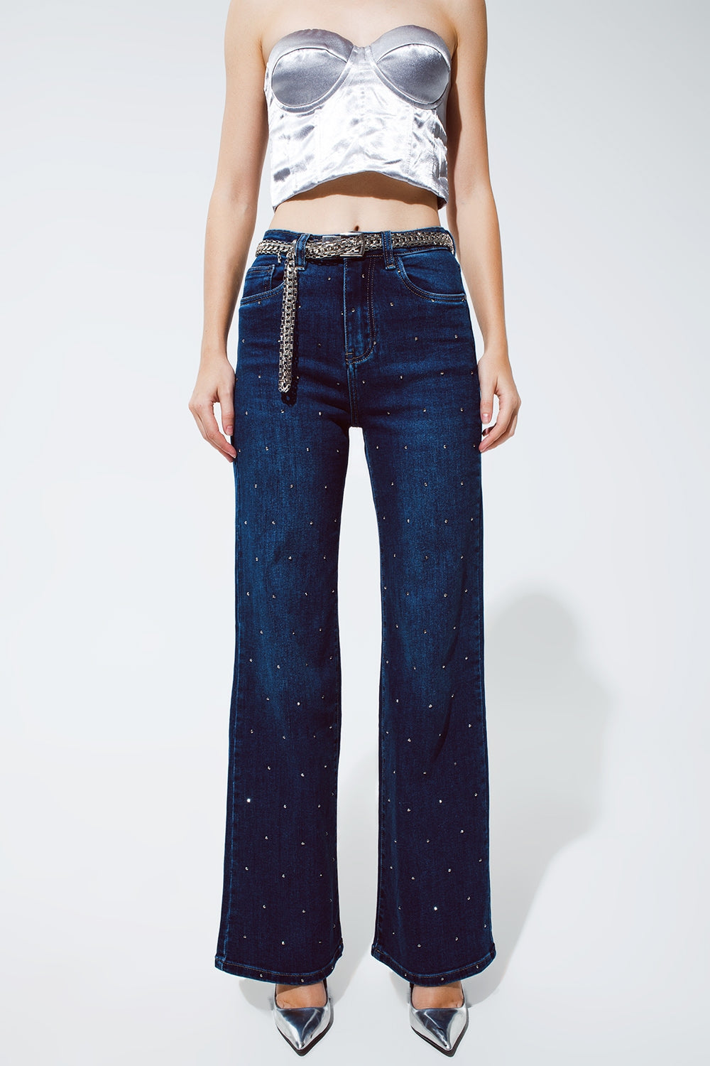Vaqueros de pierna recta con detalle de strass en azul