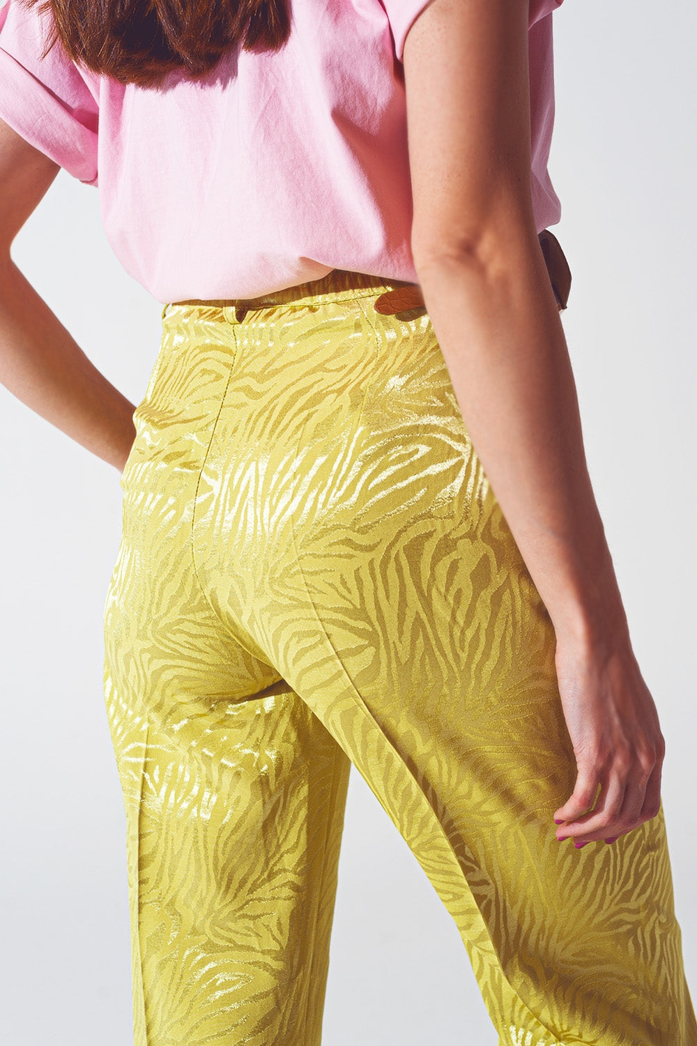 Pantalones holgados con estampado de cebra en color verde