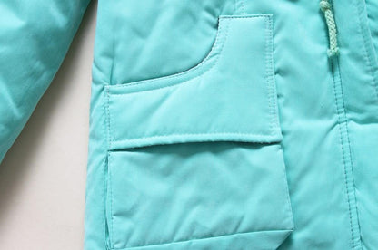 Parka informal de longitud media y larga con capucha