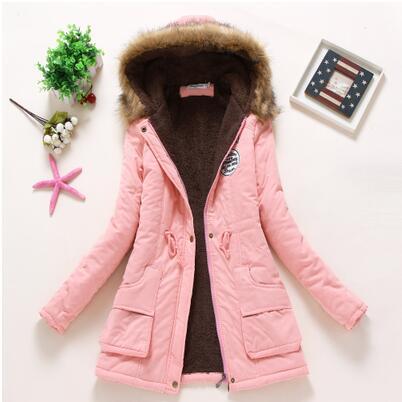 Parka informal de longitud media y larga con capucha