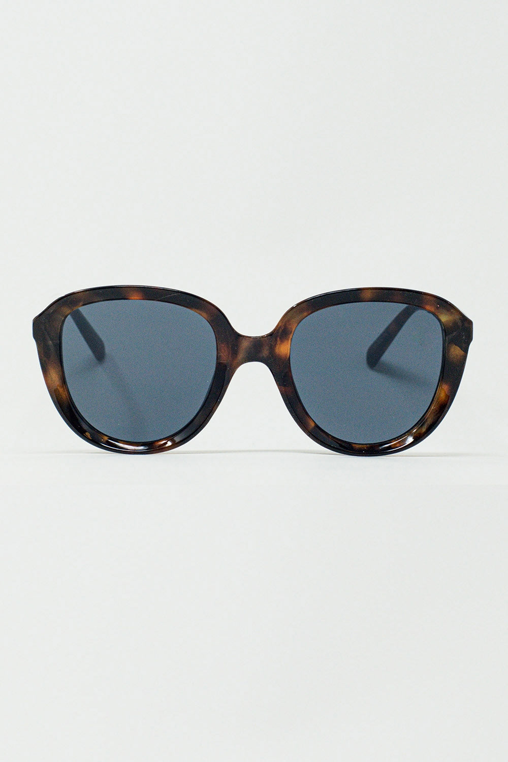 Gafas de sol redondas en carey oscuro