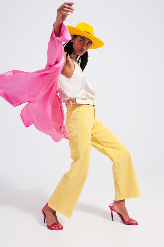 Vaqueros de pierna ancha en amarillo brillante